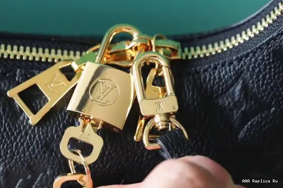 AAA Replica Ru VUITTON Sport Sac LOUIS 0529